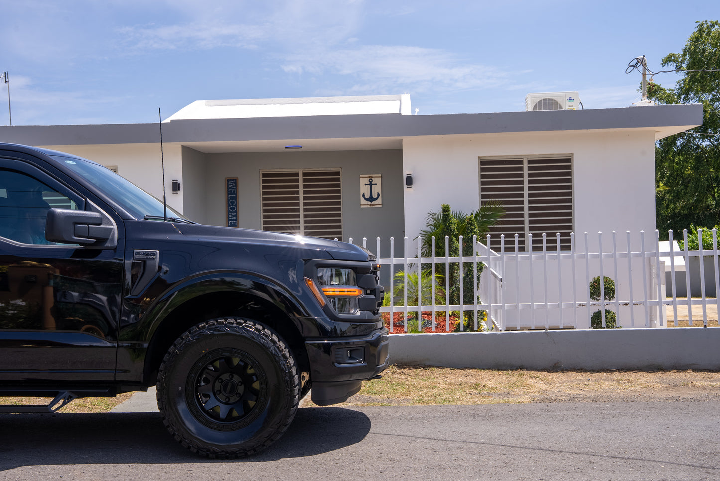 Casa en Isabela + F-150 2026 + $20,000