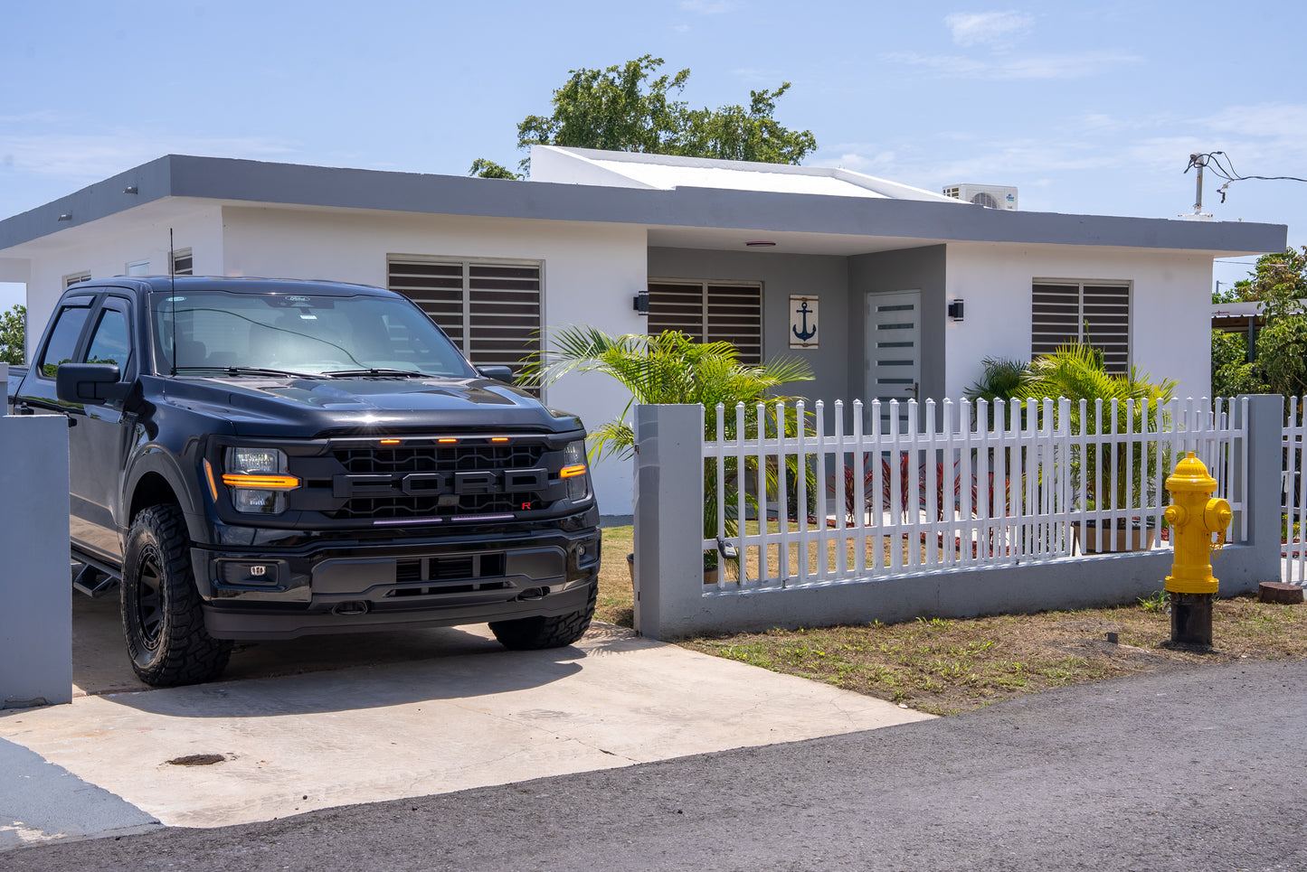 Casa en Isabela + F-150 2026 + $20,000