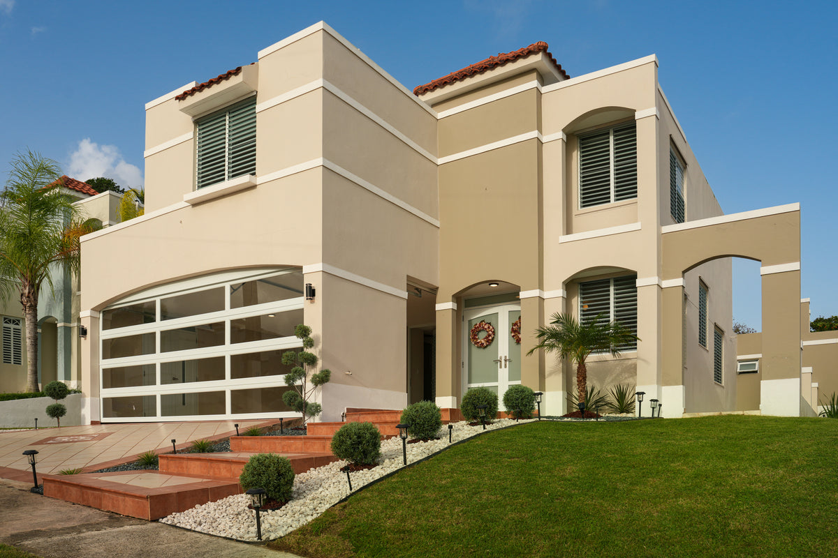 CASA CON PISCINA + $50,000