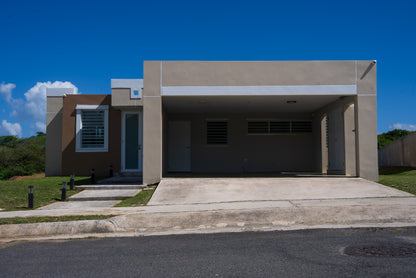 Casa en Naguabo Urb Promise Land +  $30,000