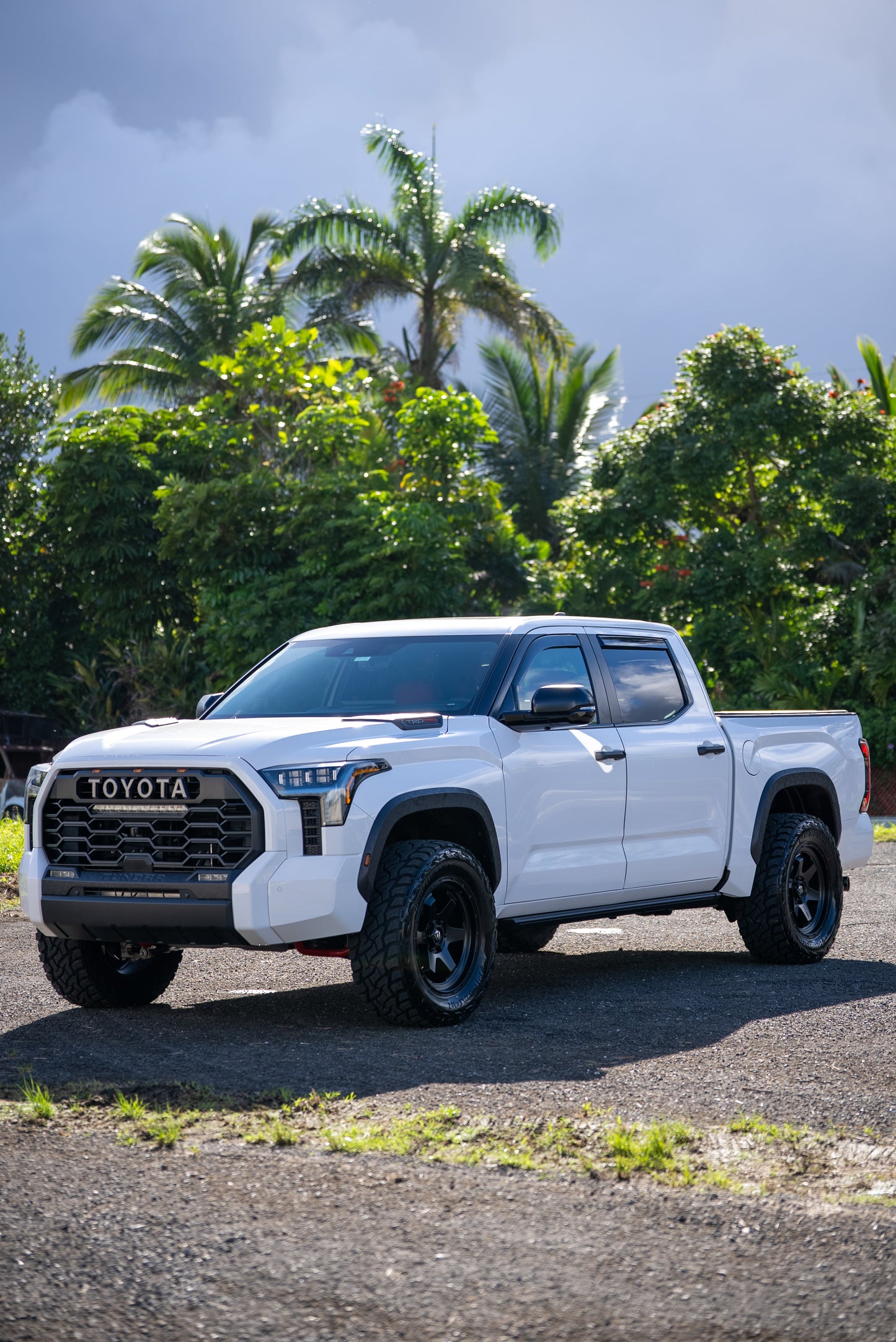 Tundra TRD PRO 2025 + $20,000